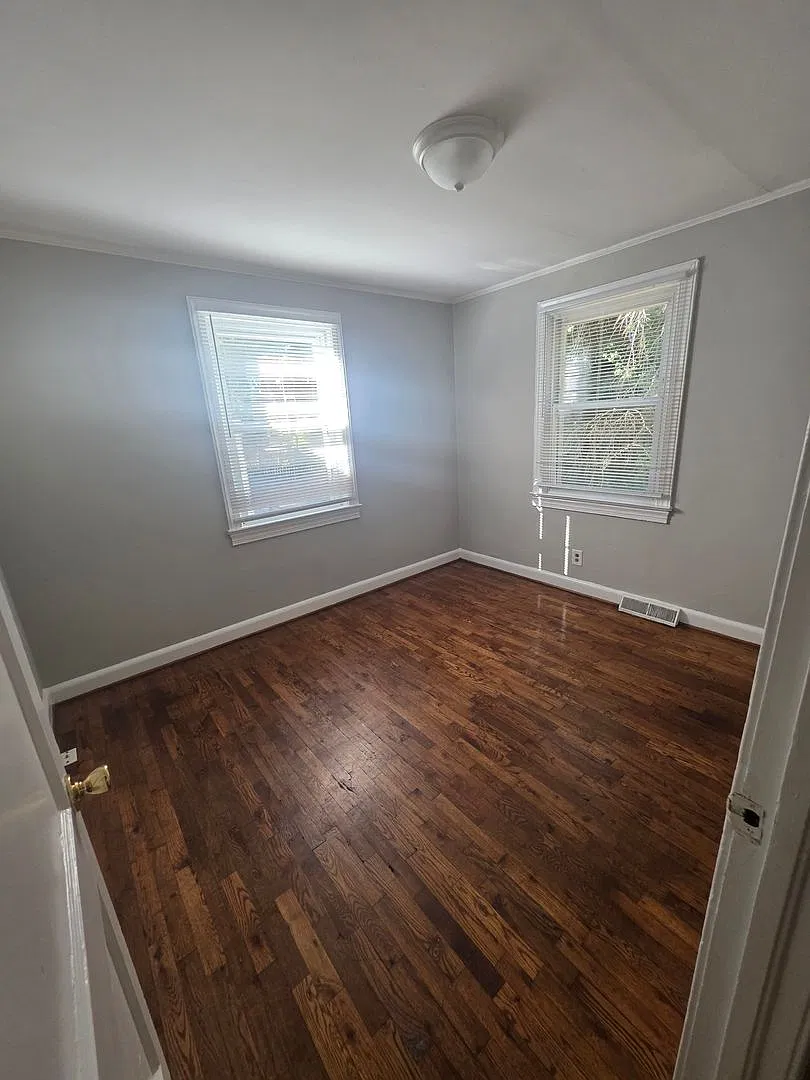 161 Edgewood Circle — Photo 4