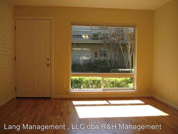 2nd image of 2208 Morse St APT 4