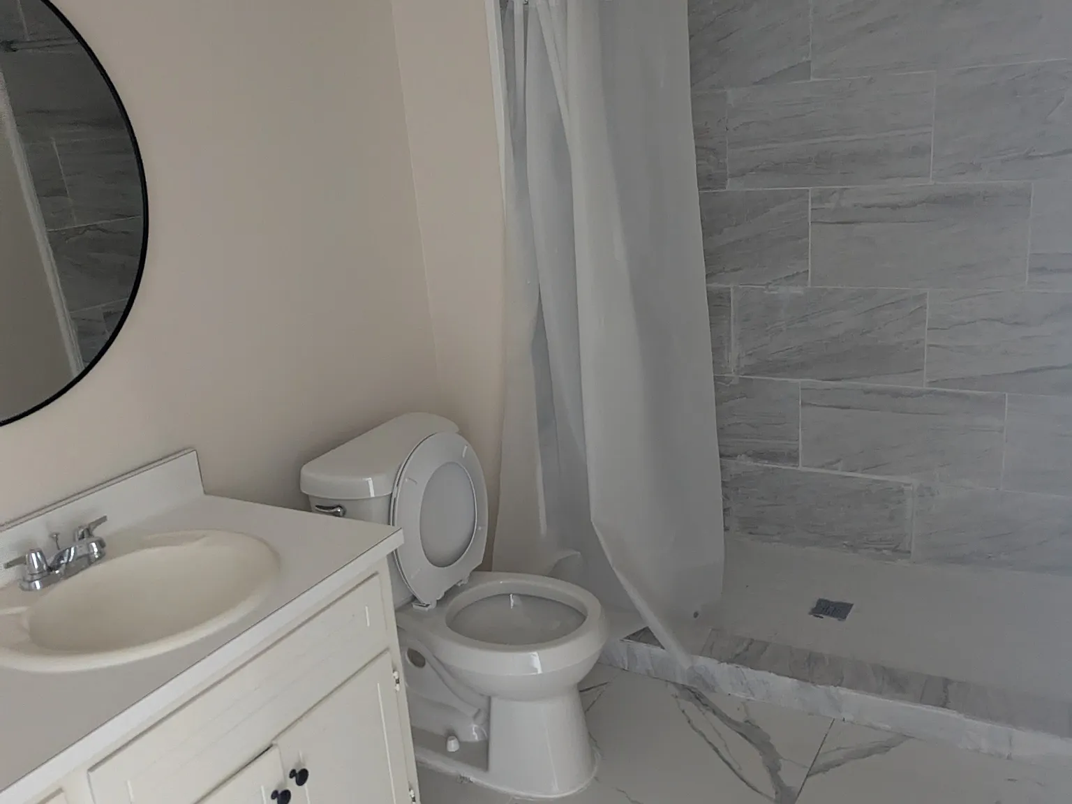 3 bed, 1500 sqft, $1,697 — Photo 2