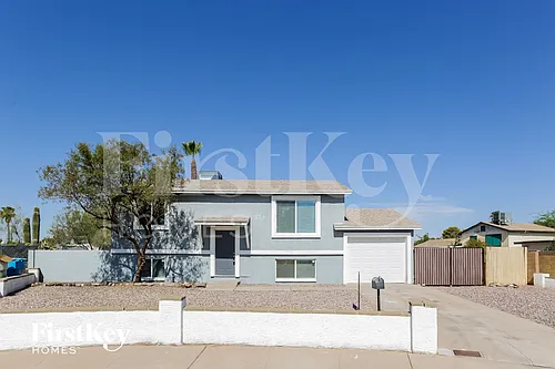 6008 S 45th Pl Photo 1