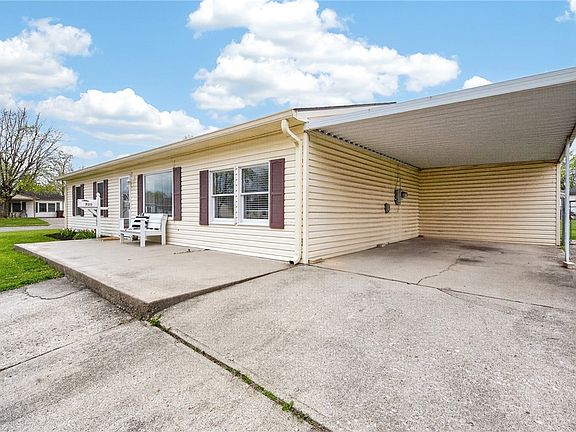 5th image of 705 Julia Dr