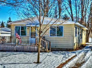 610 Cherry St, Clio, MI 48420