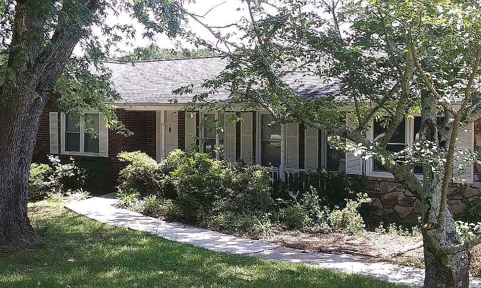 Stone & Brick with porch 