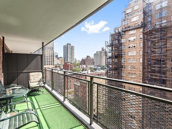 3rd image of 345 E 81st St APT 12B
