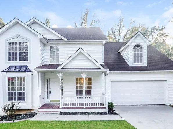 11155 Chelsea Ln, Hampton, GA 30228
