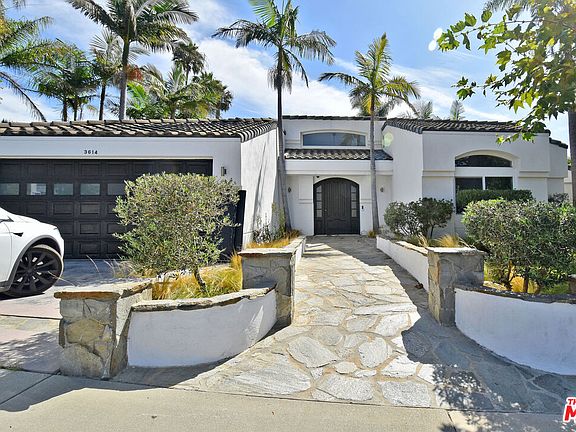 3rd image of 3614 Malibu Country Dr