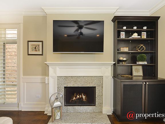 5th image of 2741 N Mildred Ave APT 2S