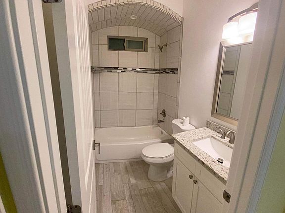 5th image of 3049 Agua Ladoso Ave
