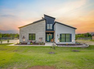 2096 Eagles Ridge Dr, Weatherford, TX 76087