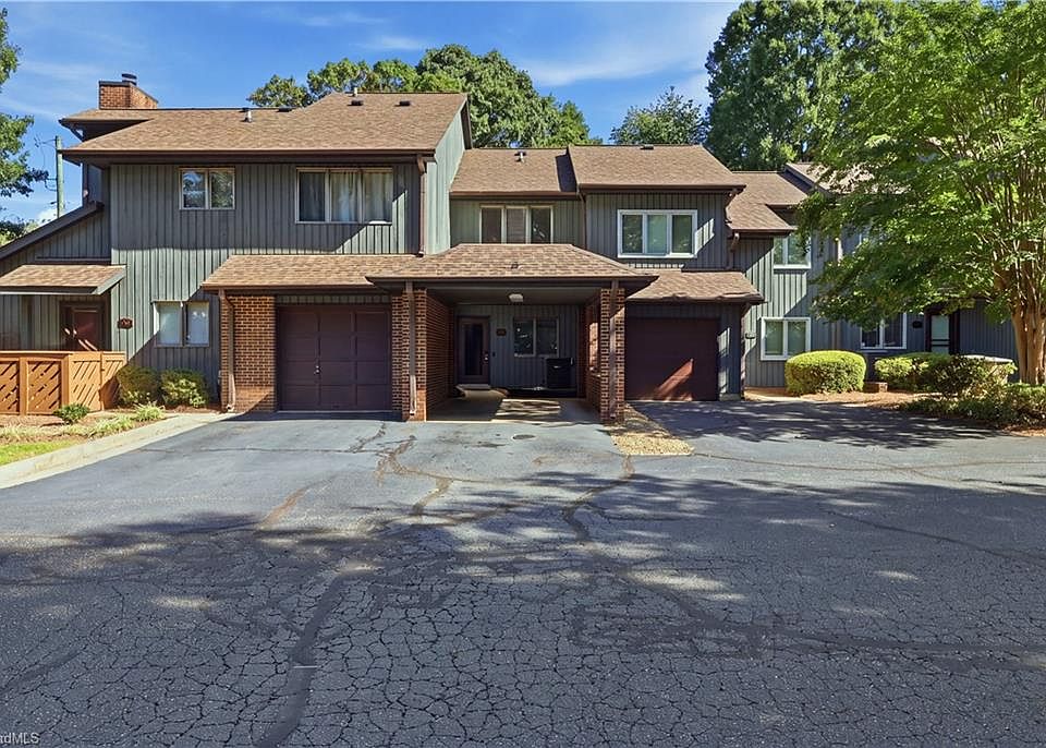 1st image of 210 College Rd APT 102