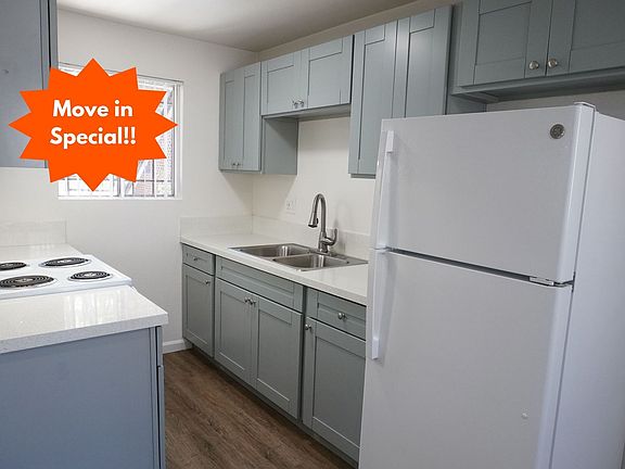 5th image of 4011 Idaho St #5