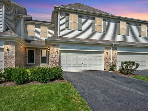 1248 Bradley Cir, Elgin, IL 60120