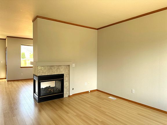 2nd image of 2213 179th Pl SW