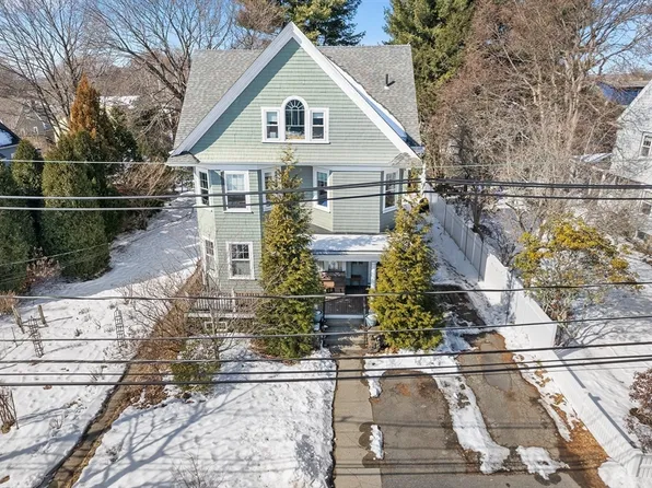 46 Barnard Ave Unit 46, Watertown, MA 02472