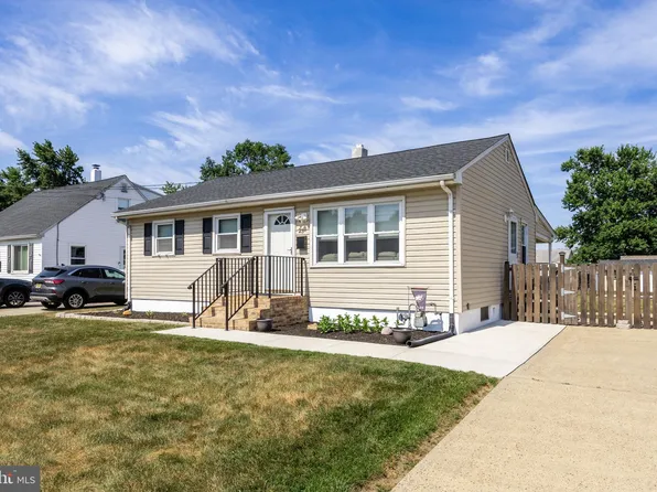 23 Willow Rd, Bordentown, NJ 08505