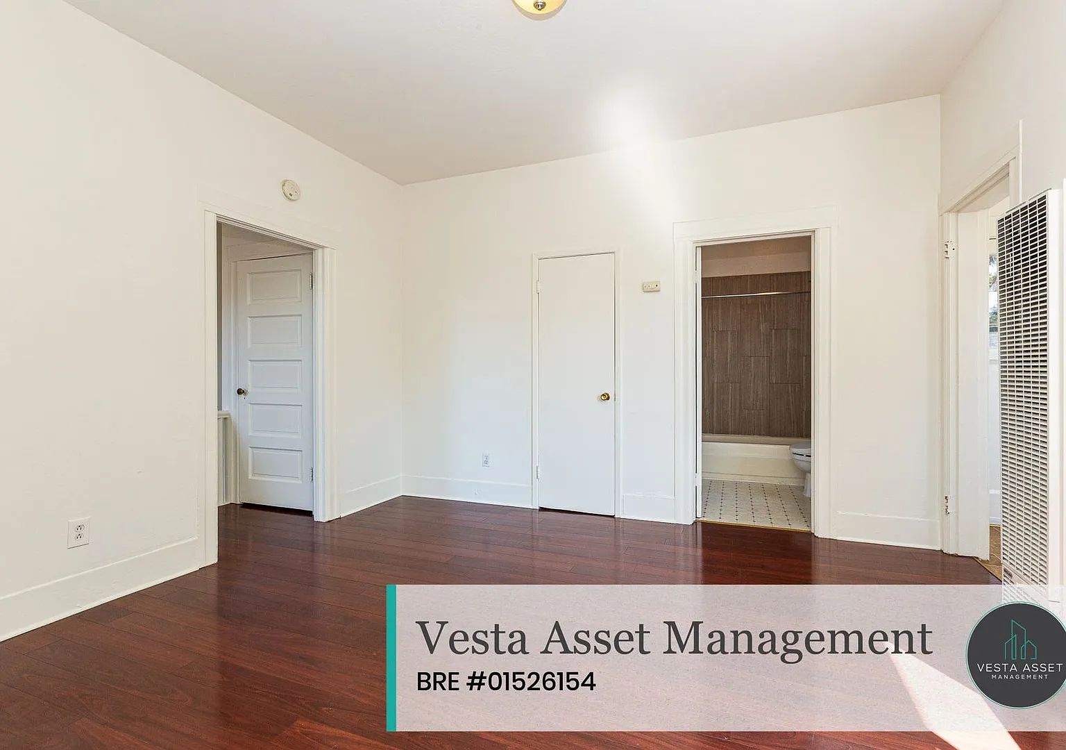 1022-1028 Linden Street — Photo 2