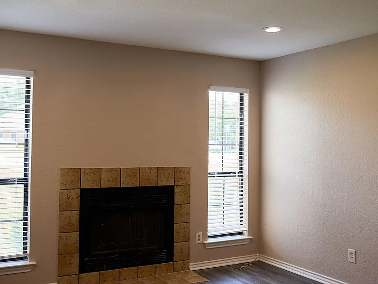900B Kilkenny Ct — Photo 3