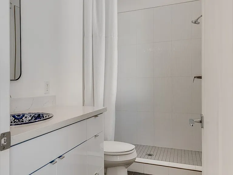 628 Edgebrook Dr — Photo 19