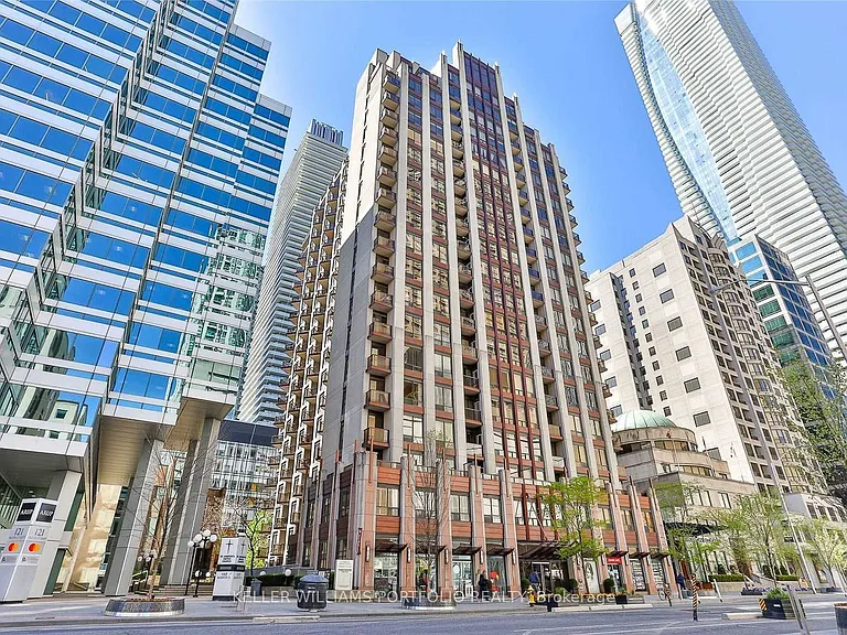 85 Bloor St E #1204 — Photo 1