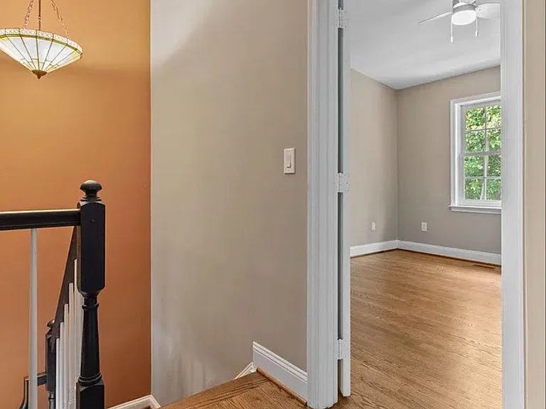 3906 Valley Ridge Dr — Photo 21