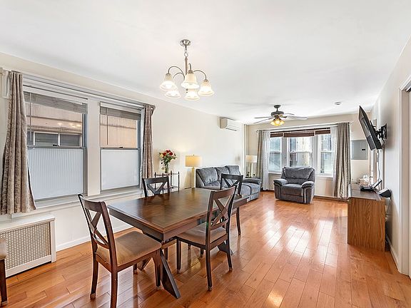 3rd image of 1663 E 32nd St