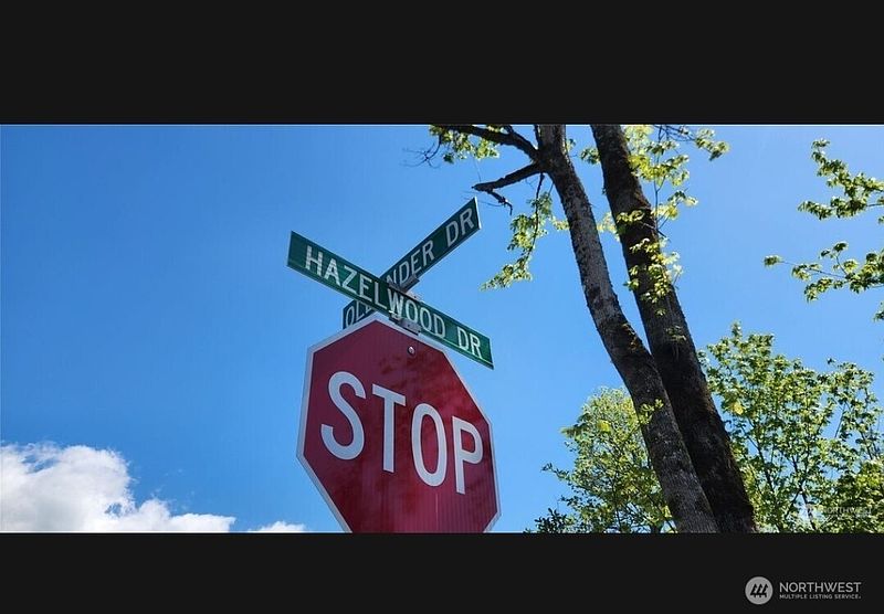 5th image of 2811 Oleander lane Street
