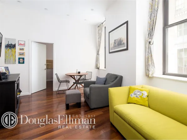 82 Beaver St APT 309, New York, NY 10005