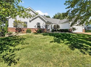 544 Muirfield Dr, Saint Charles, MO