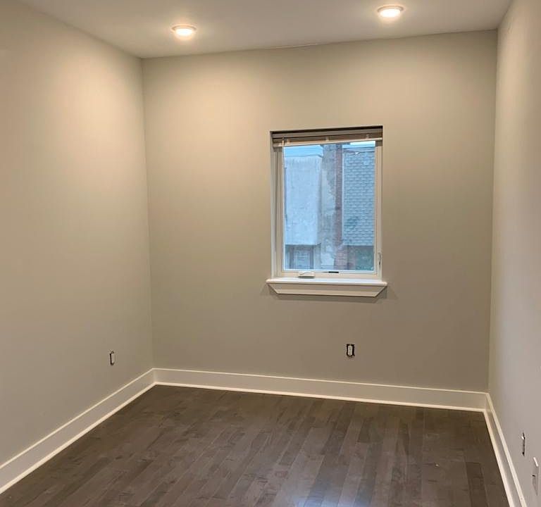 1st image of 5334 Cedar Ave #4
