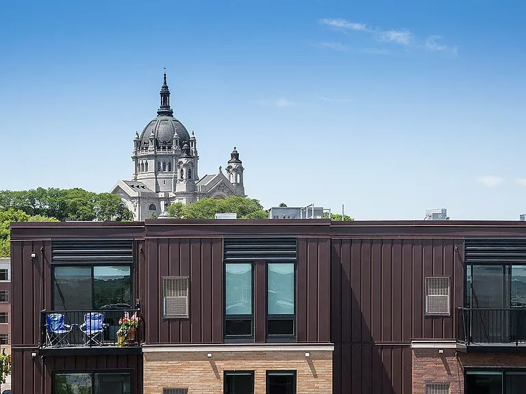 Oxbo Urban Rentals — Photo 19