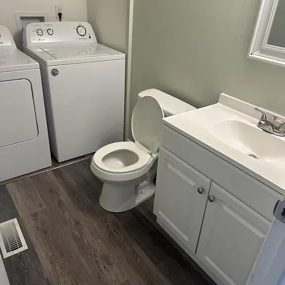 970 Randler Ave #978 — Photo 4
