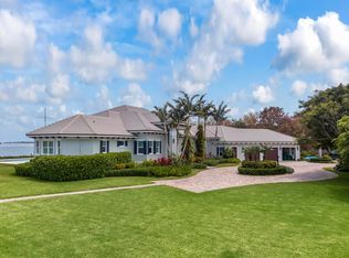 1 Island Rd, Sewalls Pt, FL 34996