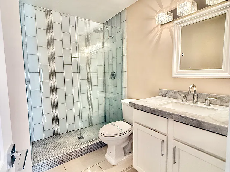 3110 N 40th St #8 — Photo 3