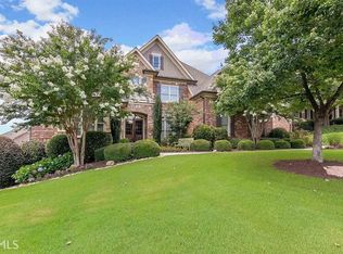 2036 Skybrooke Ln, Hoschton, GA 30548