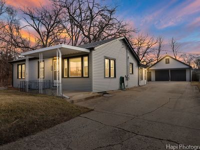 2610 S Thomas Ct, McHenry, IL, 60051