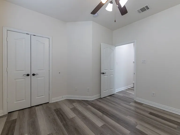 2645 Villa Di Lago Dr #4 — Photo 23