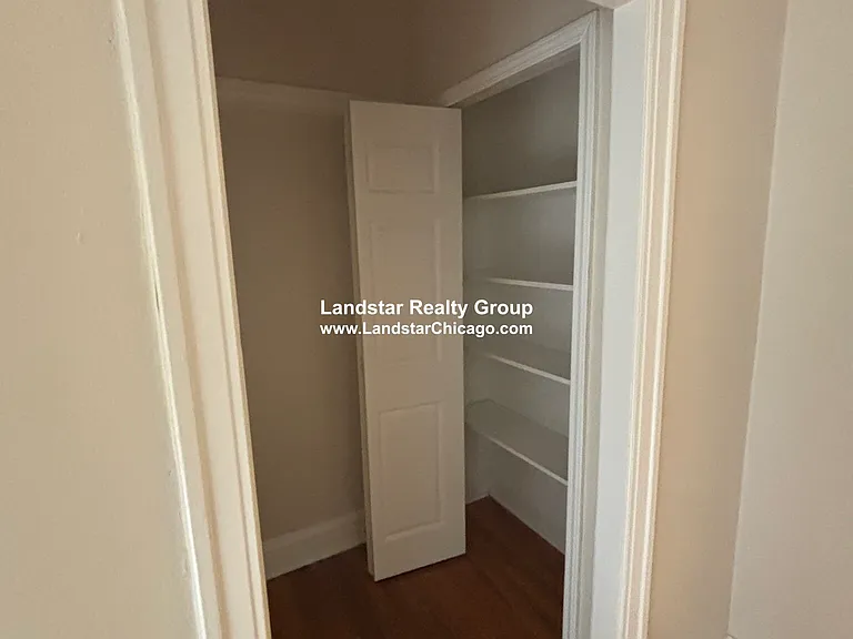 828 Reba Pl #1S — Photo 17