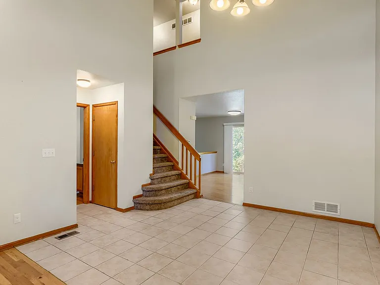 9635 Moss Rose Cir — Photo 2