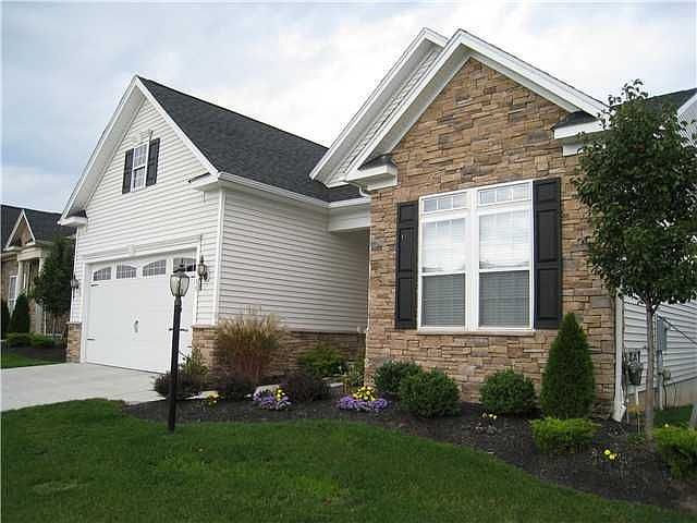 1st image of 45 Greenside Dr