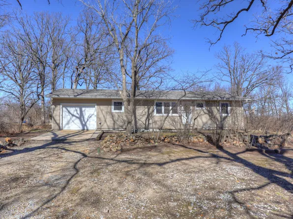 607 Oak Drive Place, Carl Junction, MO 64834