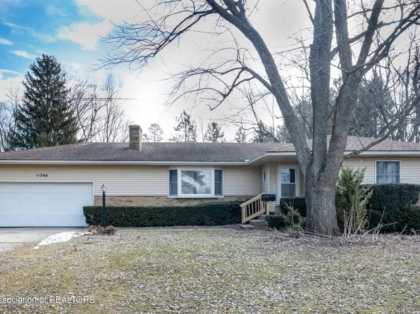 11740 Broadbent Rd, Lansing, MI 48917