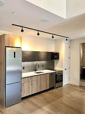 2nd image of 2706 Snyder Ave #103