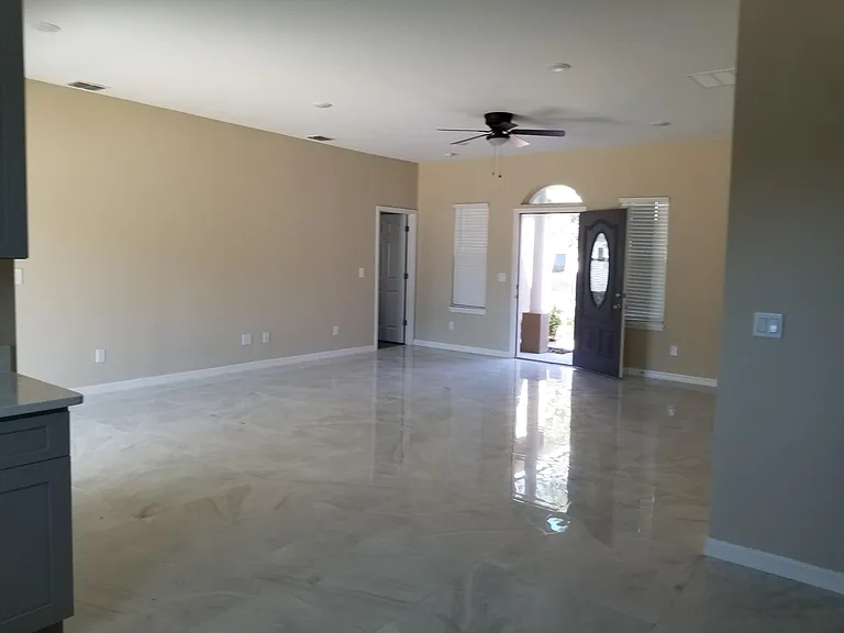 31611 Colby Pl — Photo 5