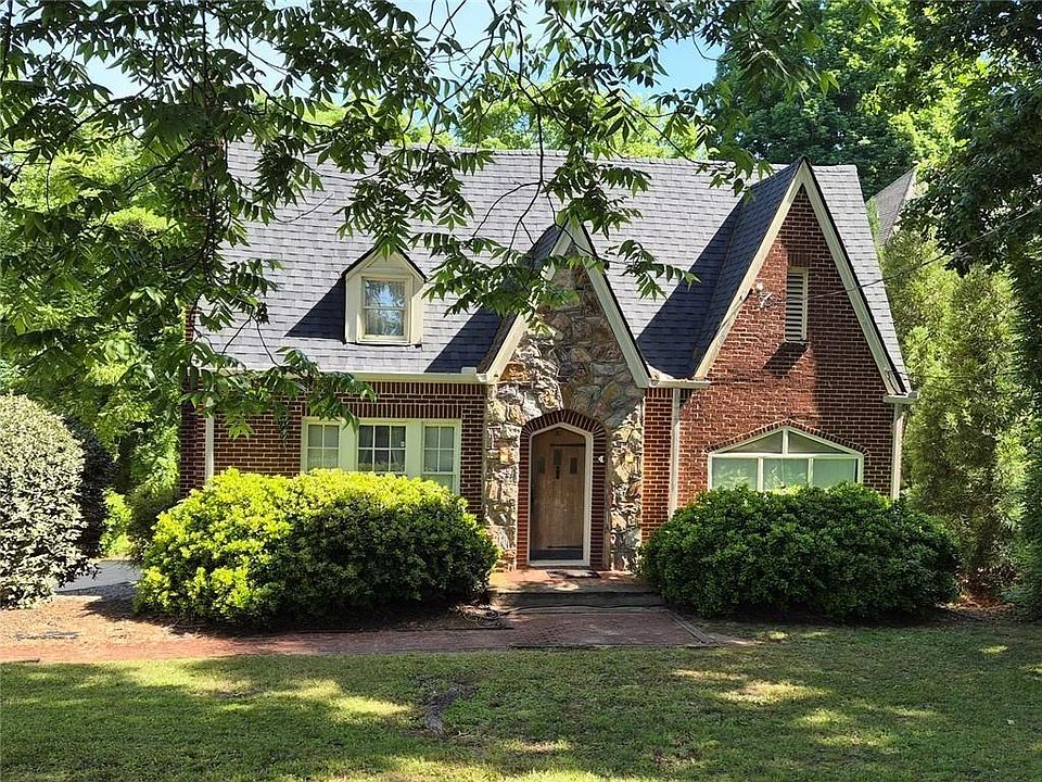 1st image of 152 Mount Paran Rd NE