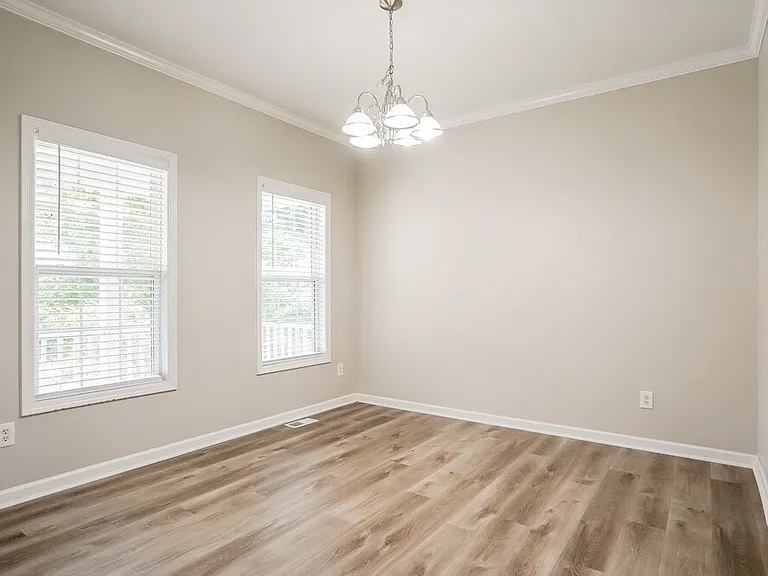 2327 Spruce Shadows Ln — Photo 6