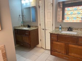 2804 SE 11th St, Moore, OK 73160