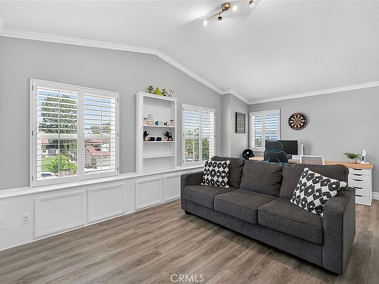 2897 Cape Dr — Photo 16