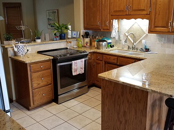 5th image of 1737 Sunnyside Ln