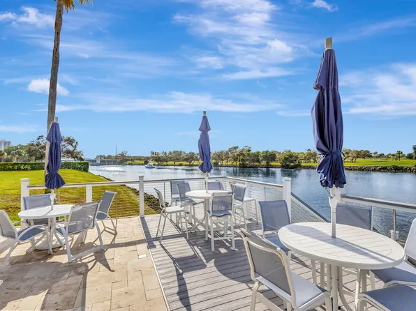 356 Golfview Road #802, North Palm Beach, FL 33408