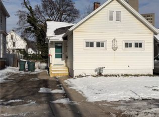 755 Goodman St S, Rochester, NY 14620